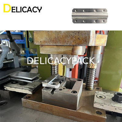 高速ブリキ缶製造機自動長方形缶耳ラグメーカー